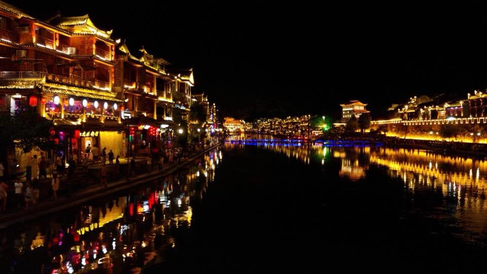 CHIA SẺ KINH NGHIỆM ĐI PHƯỢNG HOÀNG CỔ TRẤN-HỒ NAM-TRUNG QUỐC